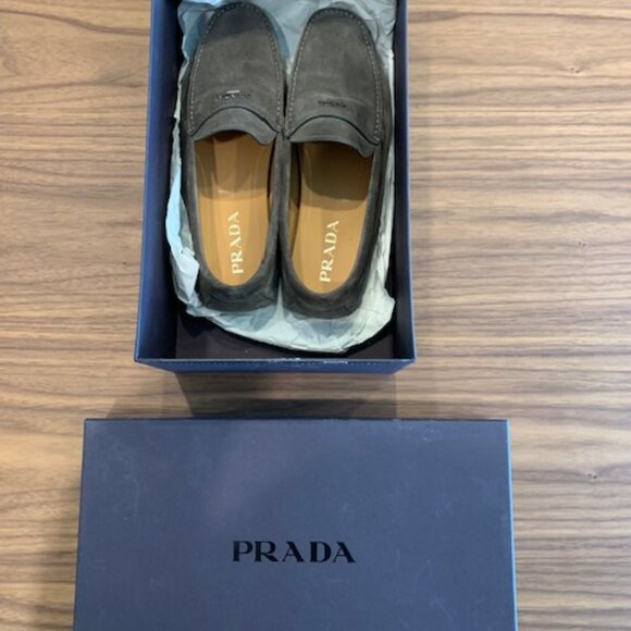 NEW - Prada Gray Men's Loafers - Picture 7 of 7